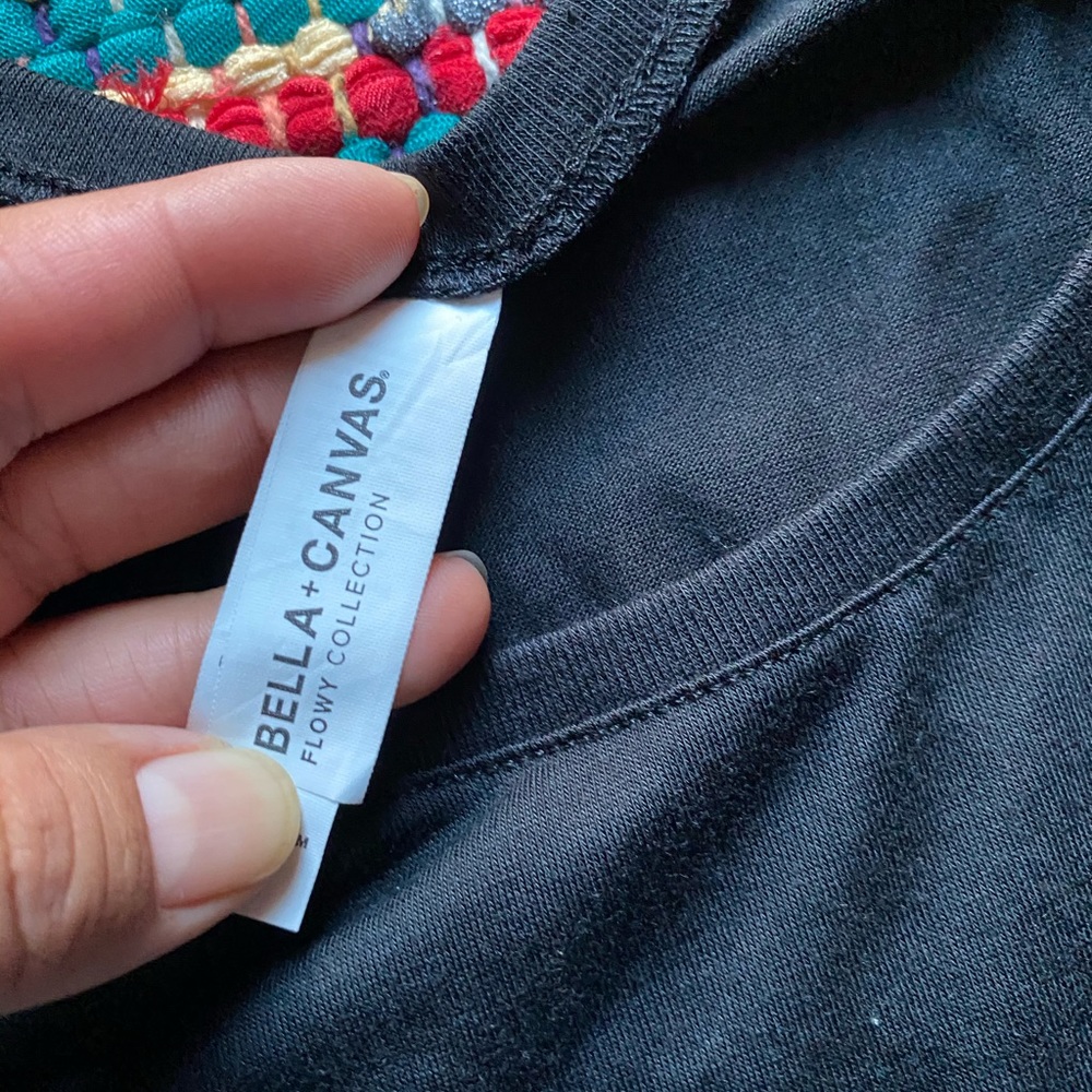 Cropped top - Picture 3 of 4